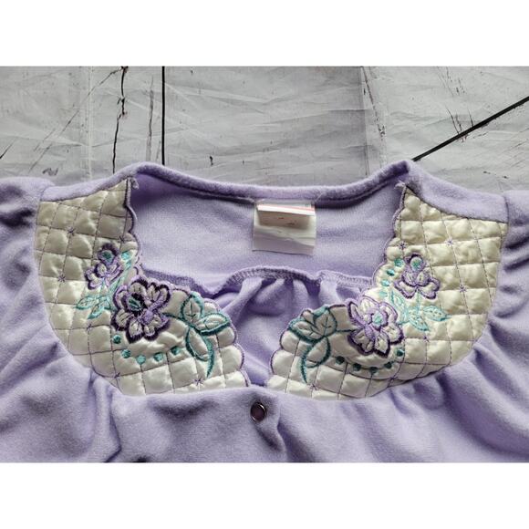 Simply Basic Womens Embroidered Floral Snap Up Pockets House Dress Robe READ - Picture 6 of 11